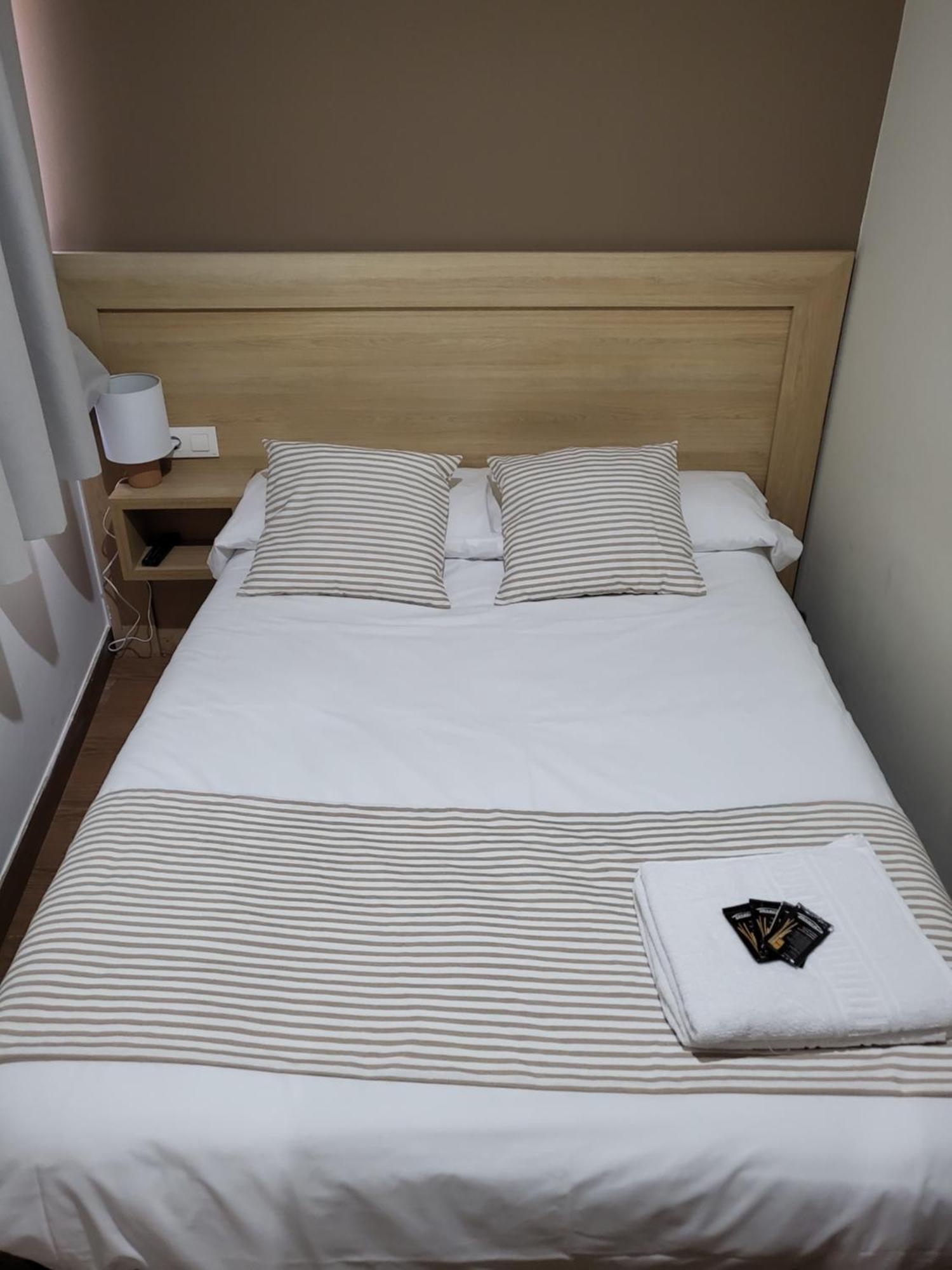 Casa Maruxa Pension Pontevedra Ruang foto